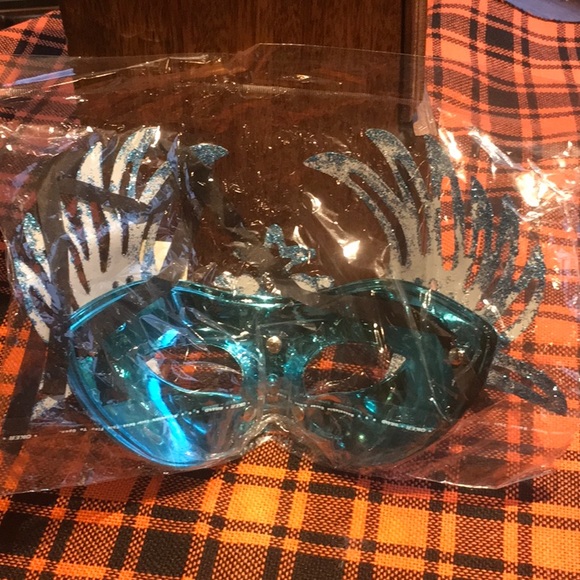Blue Glittery Costume Eyes Cover Mask - Picture 4 of 6